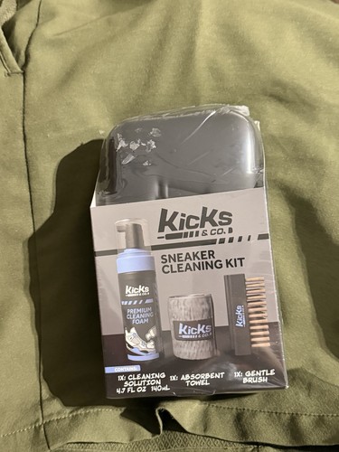 New sneaker cleaning kit - new, with